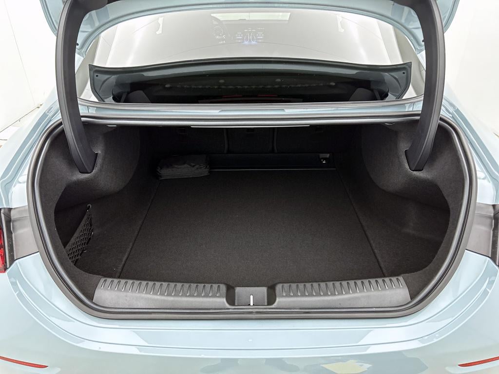 Mercedes-Benz Cla 250+ launch edition 85 kwh | nightpakket | memorypakket |