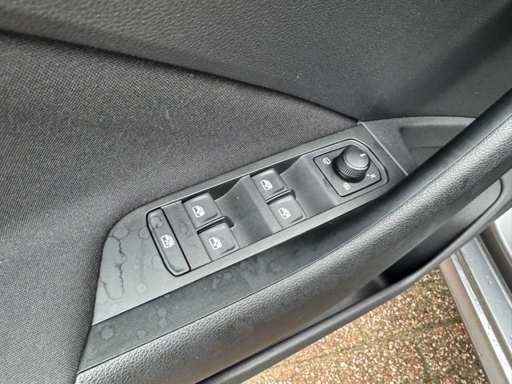 Skoda Kamiq 1.0 tsi ambition