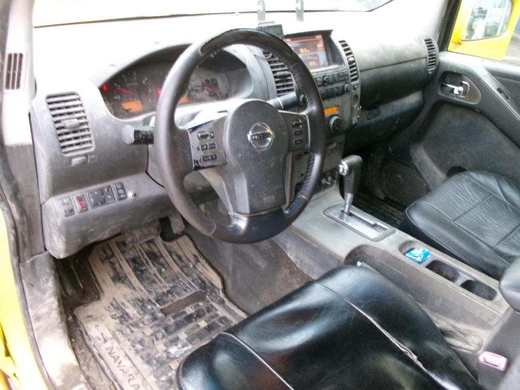 Nissan Navara 2.5 dci dubb.cab. (lees tekst!!)