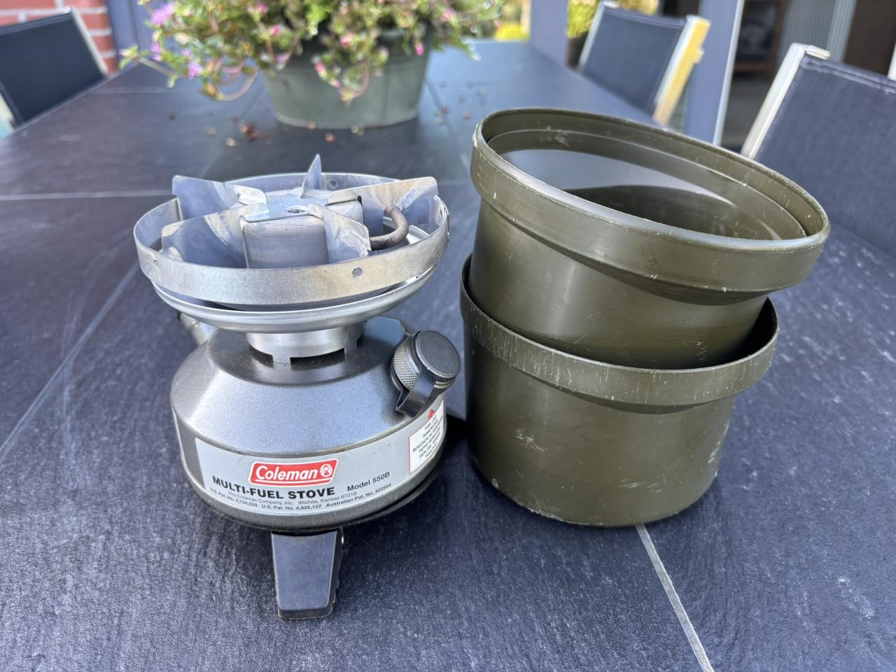 Coleman Stove 550B kooktoestel, multi fuel brander incl. case.