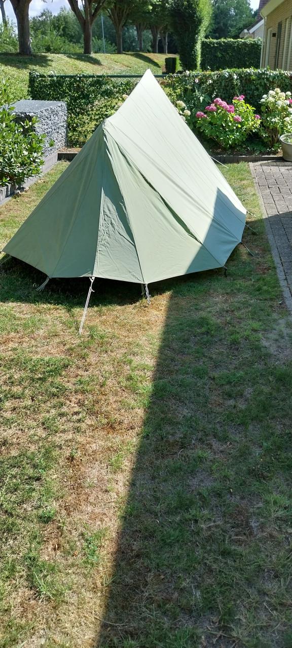 Gratis: 2 persoonstent evt. Voor festival