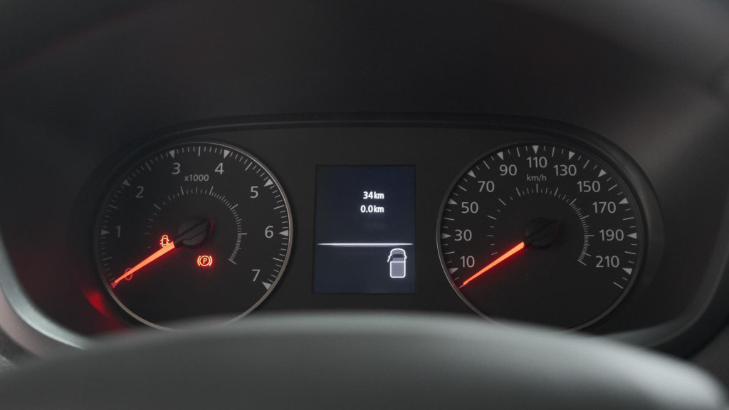 Renault Master t33 2.3 dci 135 l2h2 comfort | direct leverbaar | navigatie 