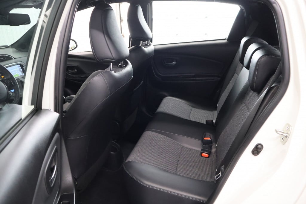 Toyota Yaris 1.5 vvt-i executive