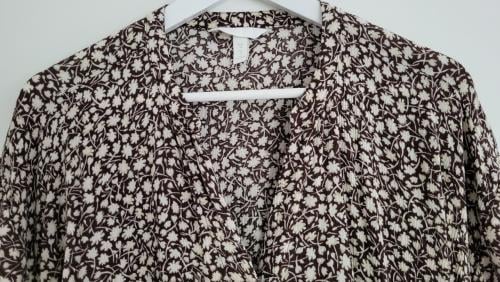 H&M viscose blouse top donkerbruin, mt 36