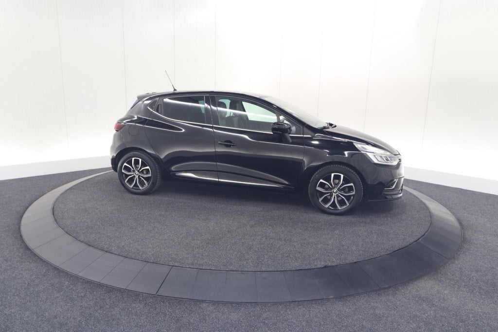 Renault Clio tce 90 intens | camera | navigatie | allseason banden | parkee