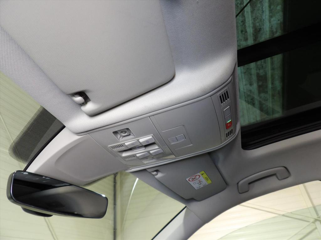 Volkswagen Tiguan Allspace 1.5 tsi act 150pk dsg highline r-line 7-zits