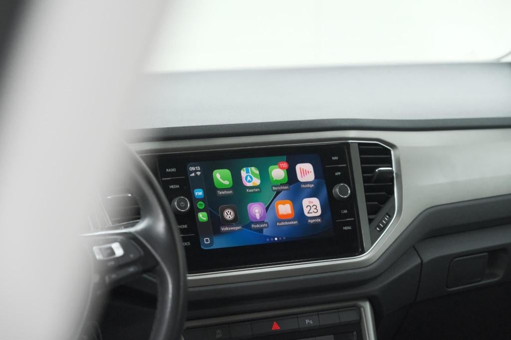 Volkswagen T-roc 1.0 tsi style business 116pk | trekhaak | adaptieve cruise