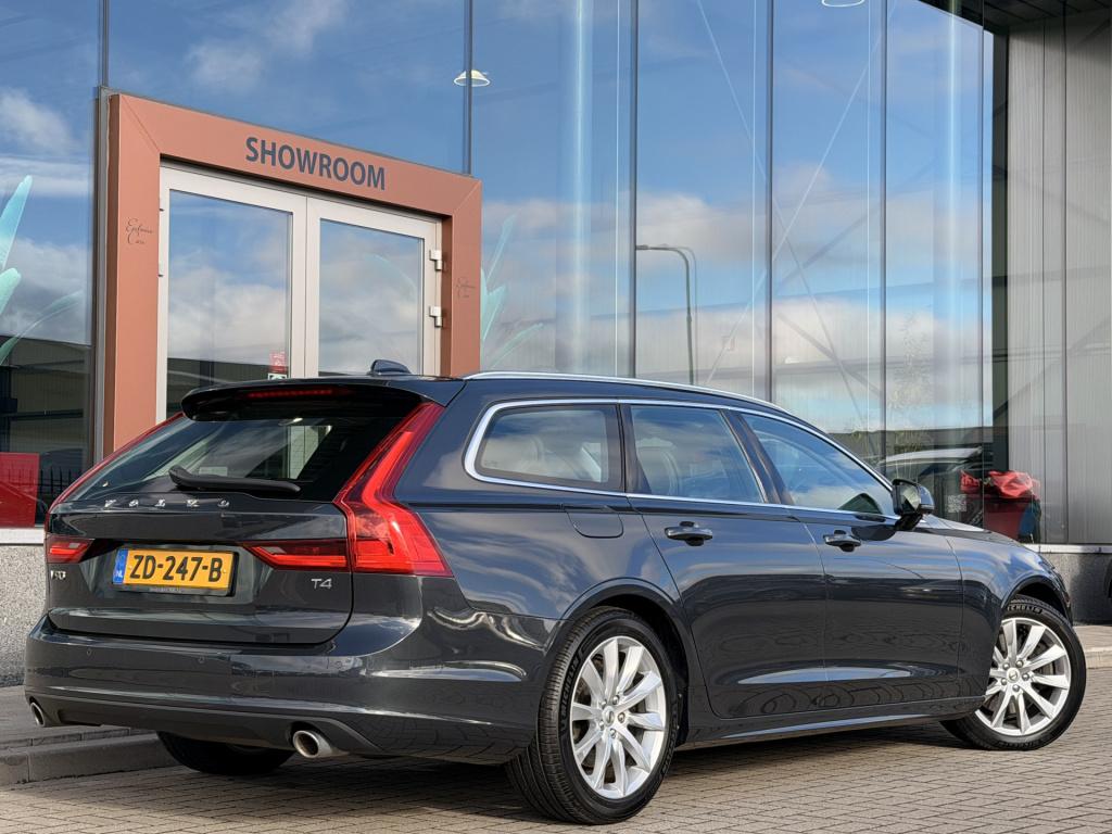 Volvo V90 2.0 t4 momentum | apple carplay | acc | elek. trekhaak | stoel/st