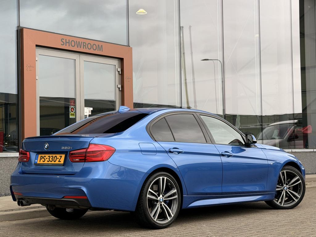 BMW 3-serie 320i m-sport | cruise | stoelverwarming | navi | leder | led |