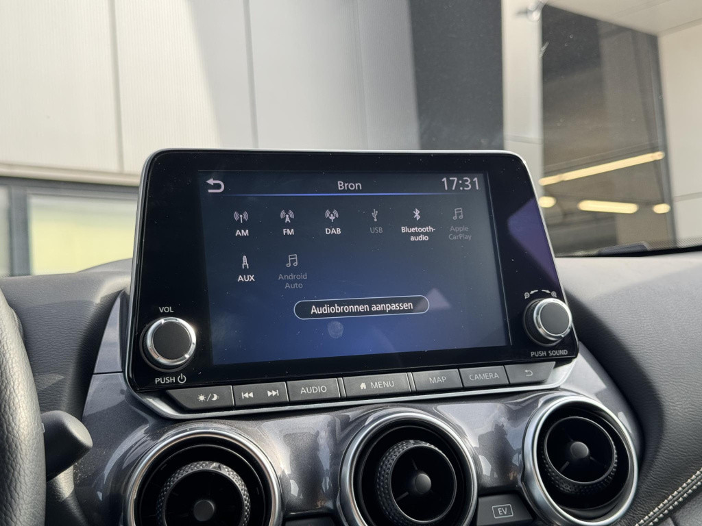 Nissan Juke 1.6 hybrid n-connecta parking pack