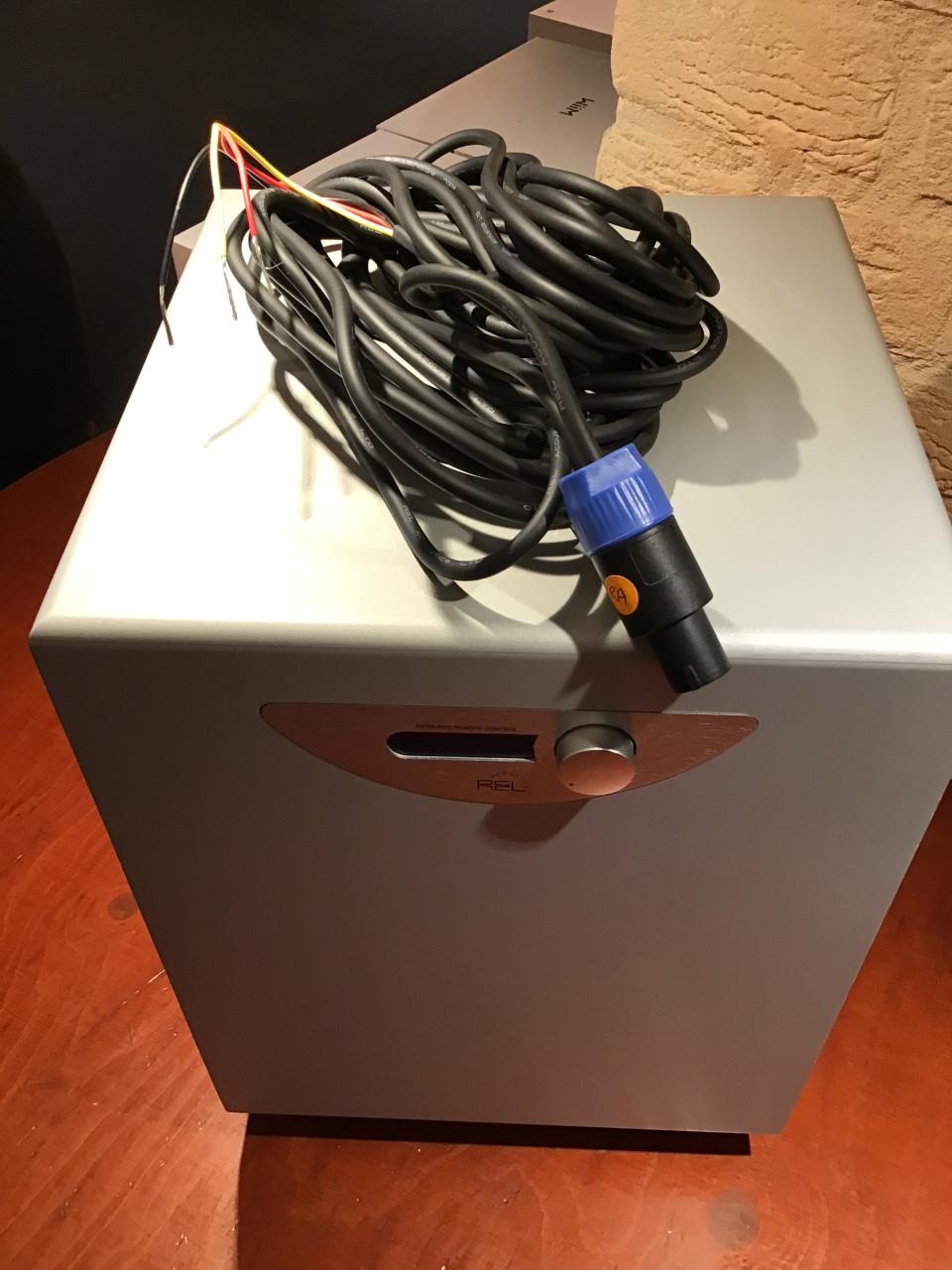 Rel subwoofer model STAMPEDE