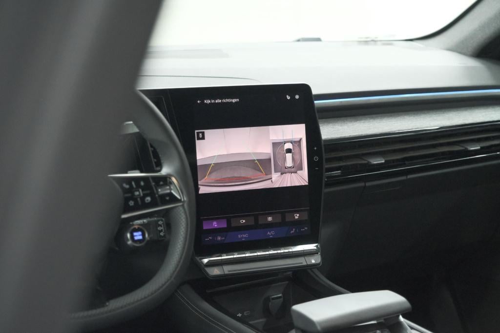 Renault Austral 1.2 e-tech full hybrid 200 techno | 360 camera | panoramada
