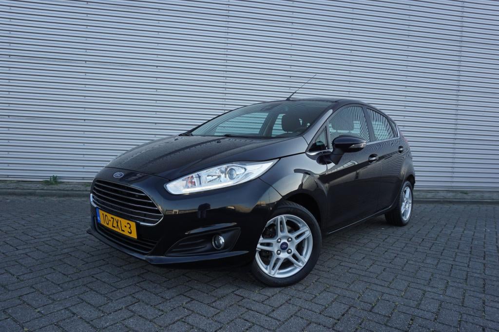 Ford Fiesta 1.0 ecoboost titanium airco / cruise / elektr. ramen / nap