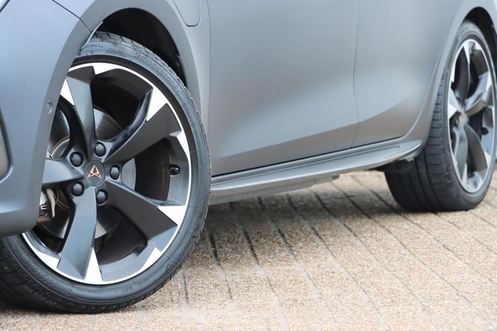 Cupra Leon Sportstourer 1.4 ehybrid performance 204pk dsg6 | soh 94,3% |