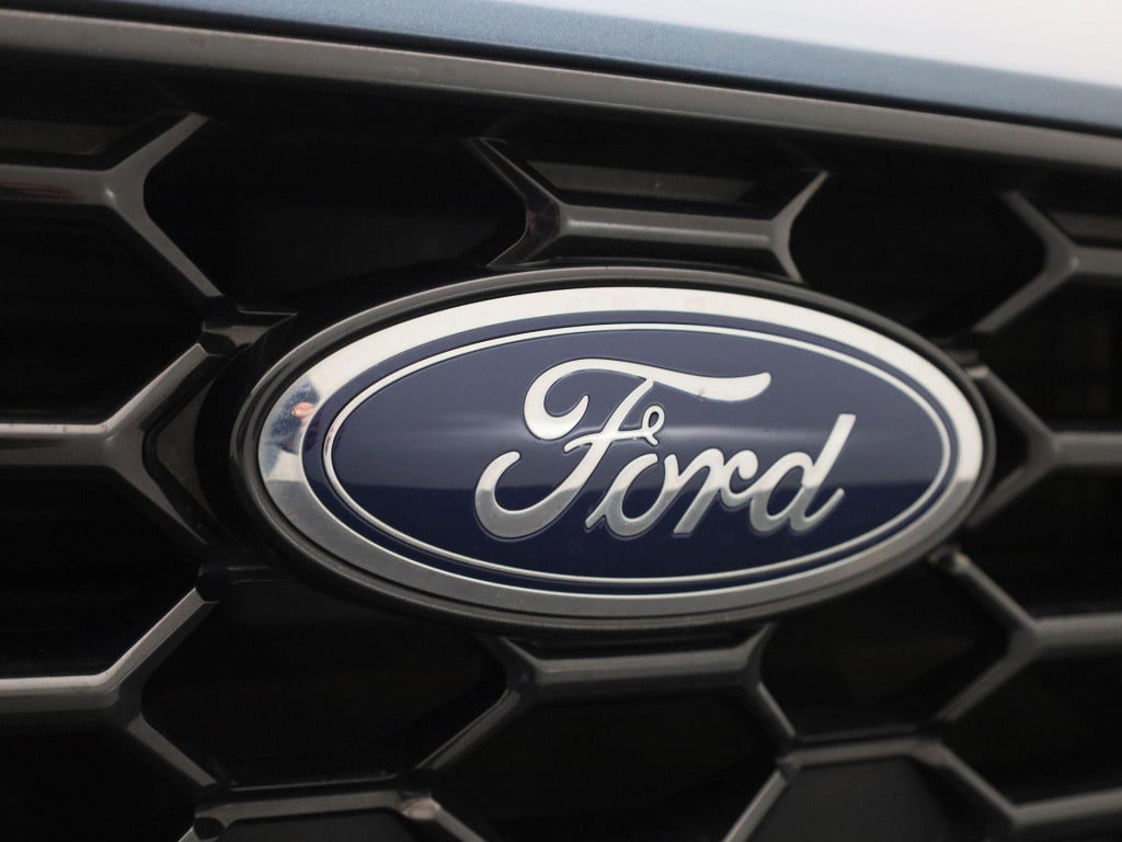 Ford Focus wagon 1.0 ecoboost hybrid st-line aut. | winterpack | climate co