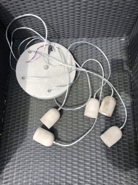 Grijze (betonnen) hanglamp!