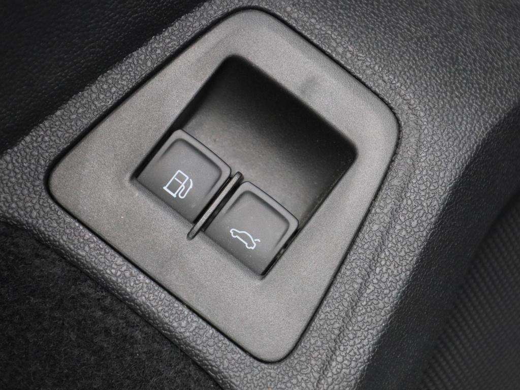 Volkswagen Tiguan 1.4 ehybrid dsg life | automaat | trekhaak | dab | virtua