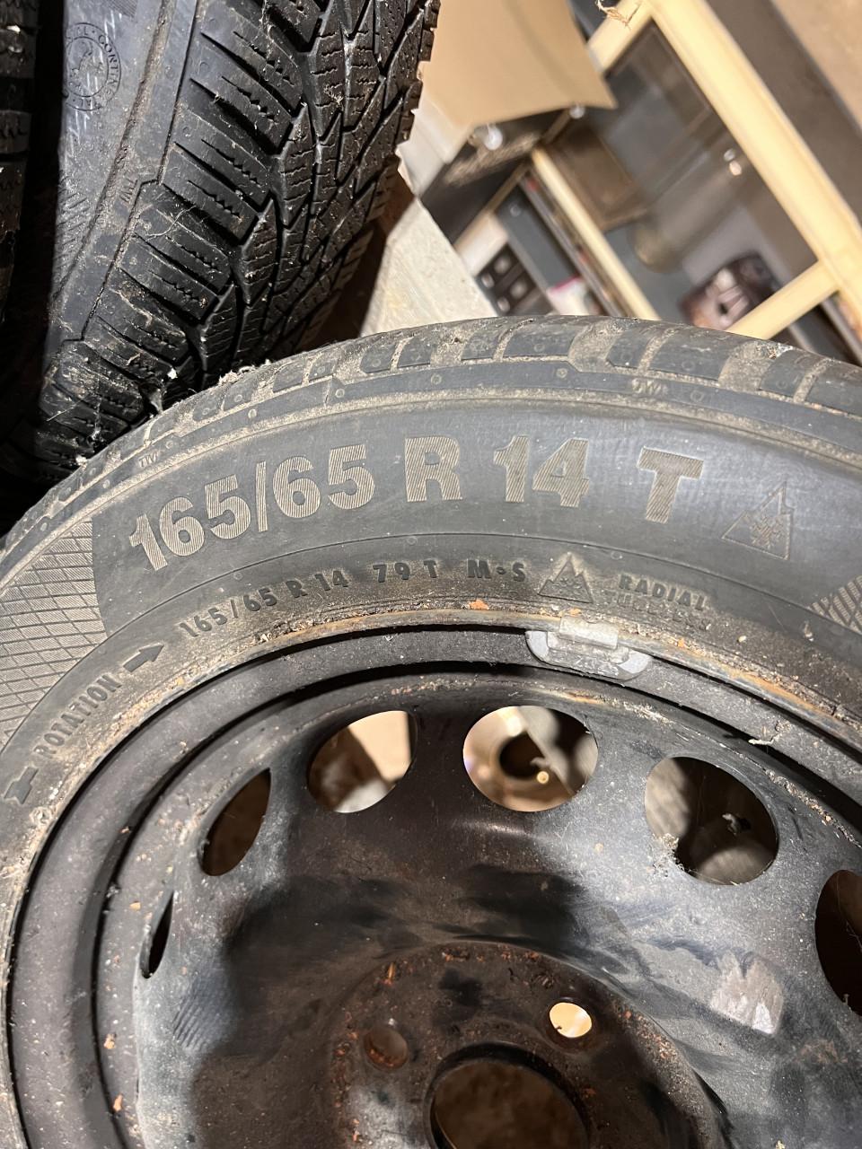 Winterbandenden C1 op velgen