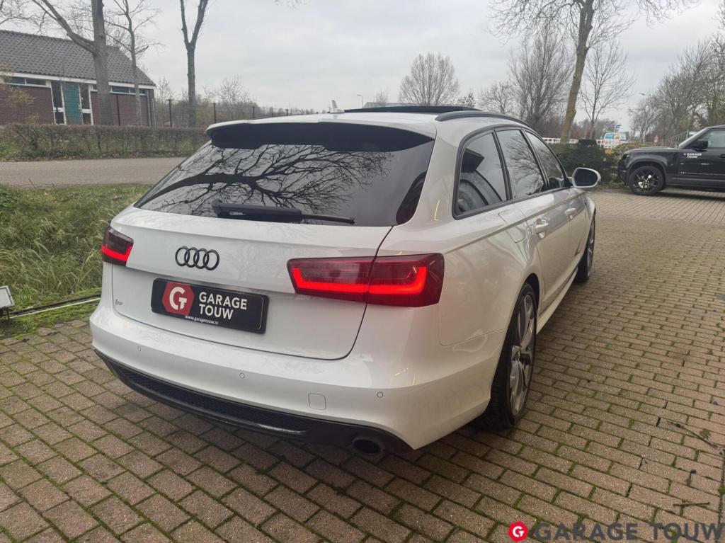 Audi A6 avant 3.0 tfsi quattro pro line s 435pk rs stoelen