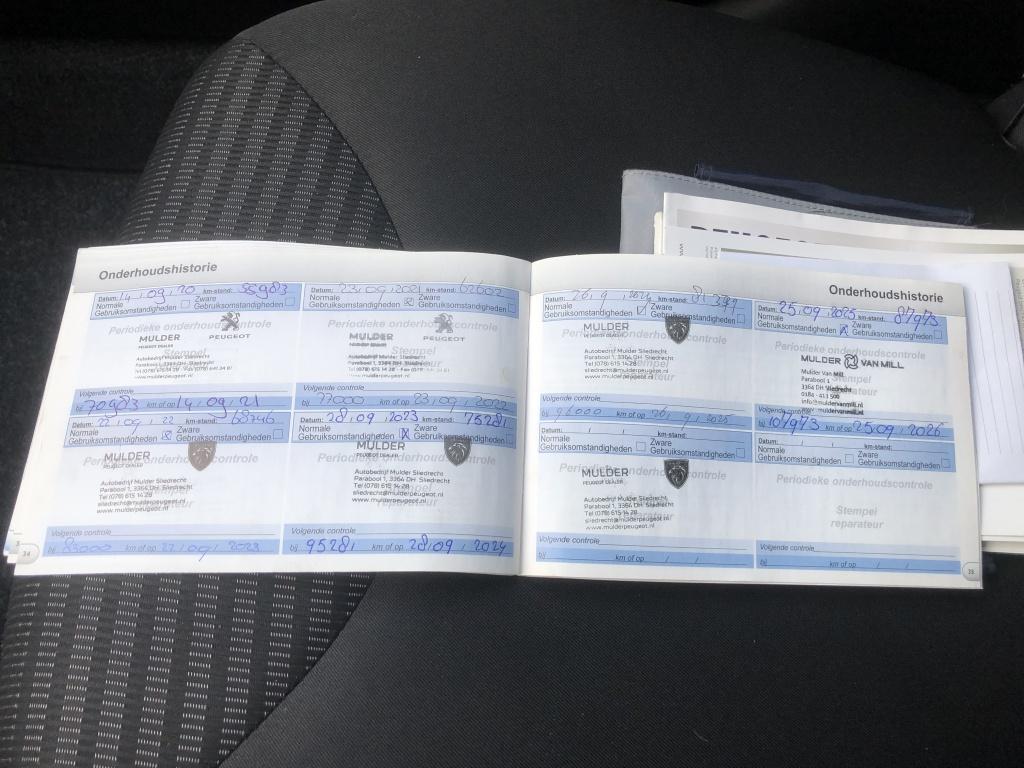 Peugeot 107 1.0 envy 1e eigenaar