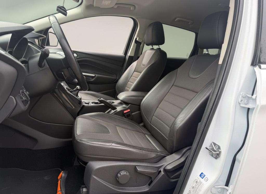 Ford Kuga 1.5 titanium