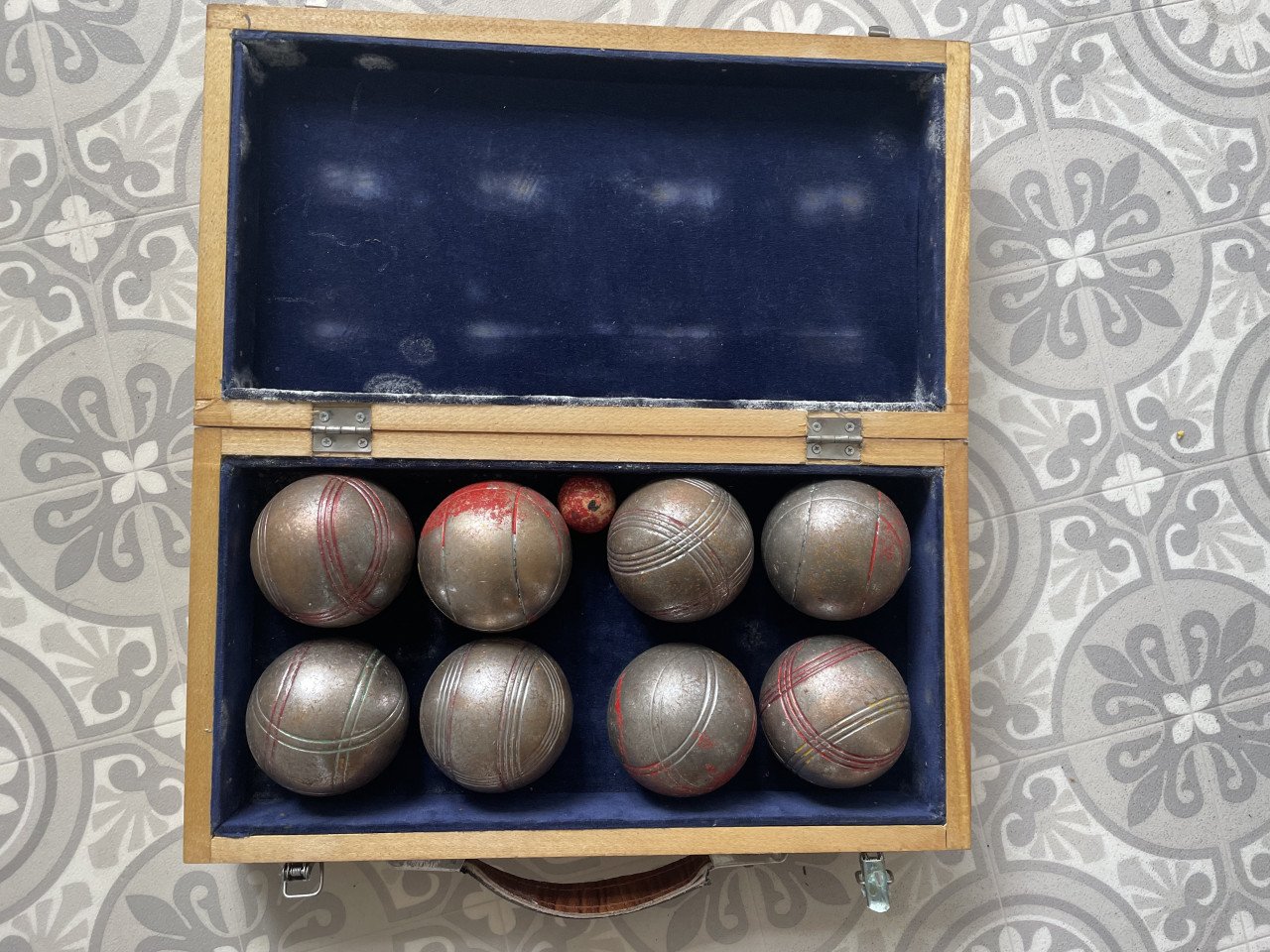 Kist met 8 jeu de boules ballen Zie foto's