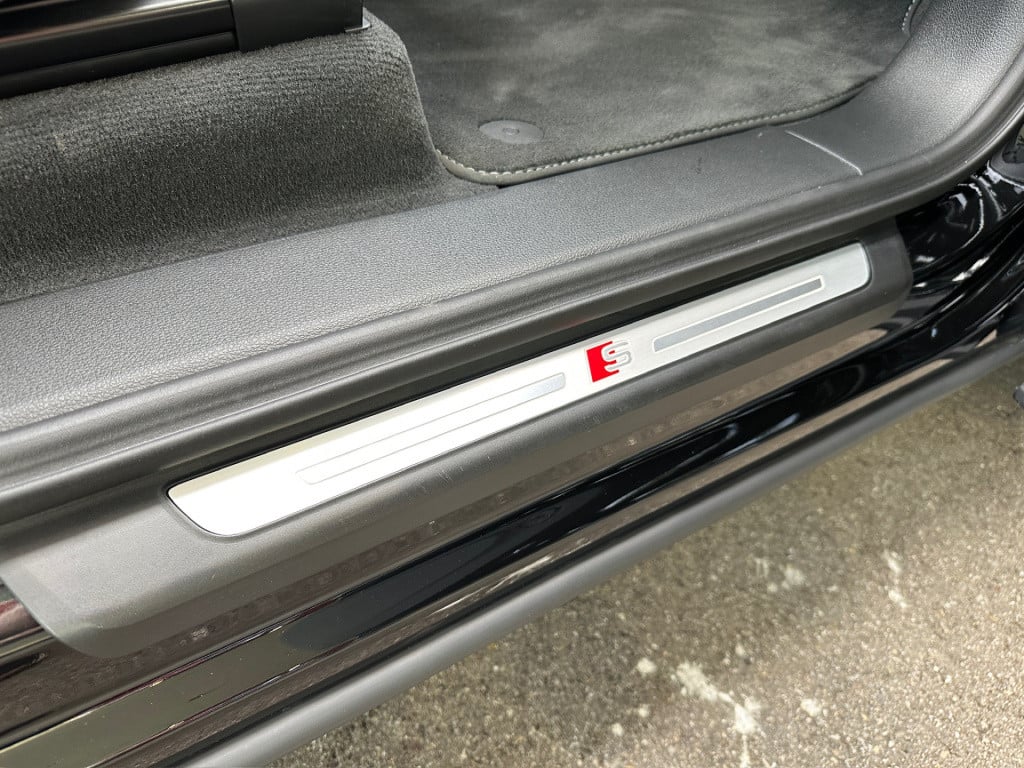 Audi Q7 55 tfsi e quattro pro line s-line | panoramadak | luchtvering | tre