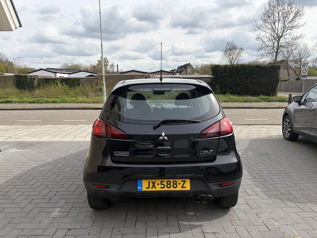 Mitsubishi Colt 1.1 Inbusiness Airco 116dkm