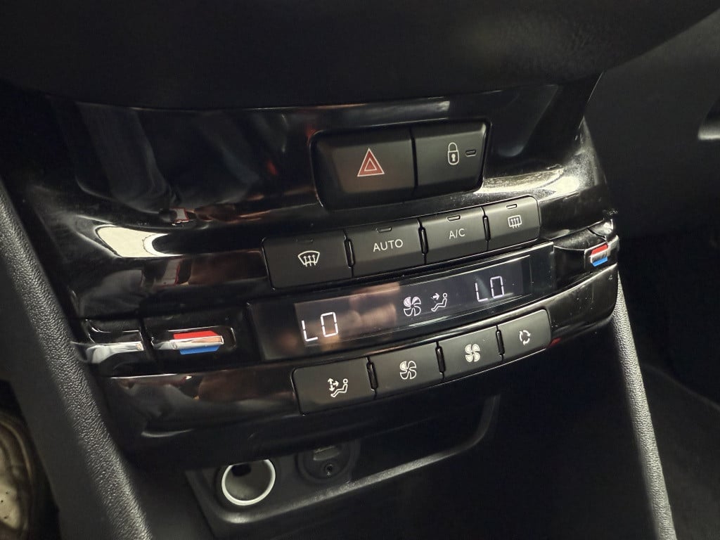 Peugeot 208 1.2 puretech active