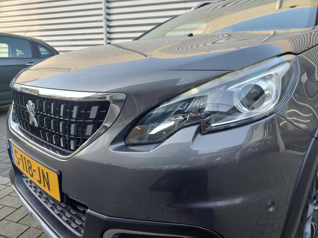 Peugeot 2008 suv 110 allure automaat pano/clima/navi/trekhaak
