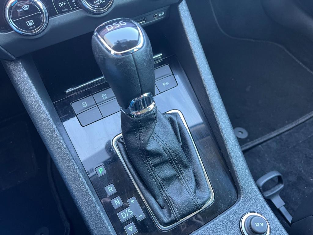 Skoda Octavia combi 1.8 tsi greentech style business | btw | orig. nl | car