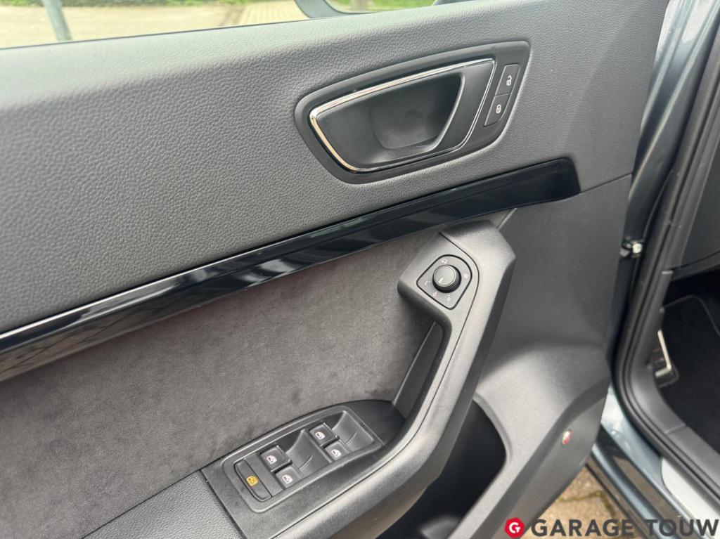 Cupra Ateca 2.0 tsi 4drive brembo, acc, beats, 360, maxton