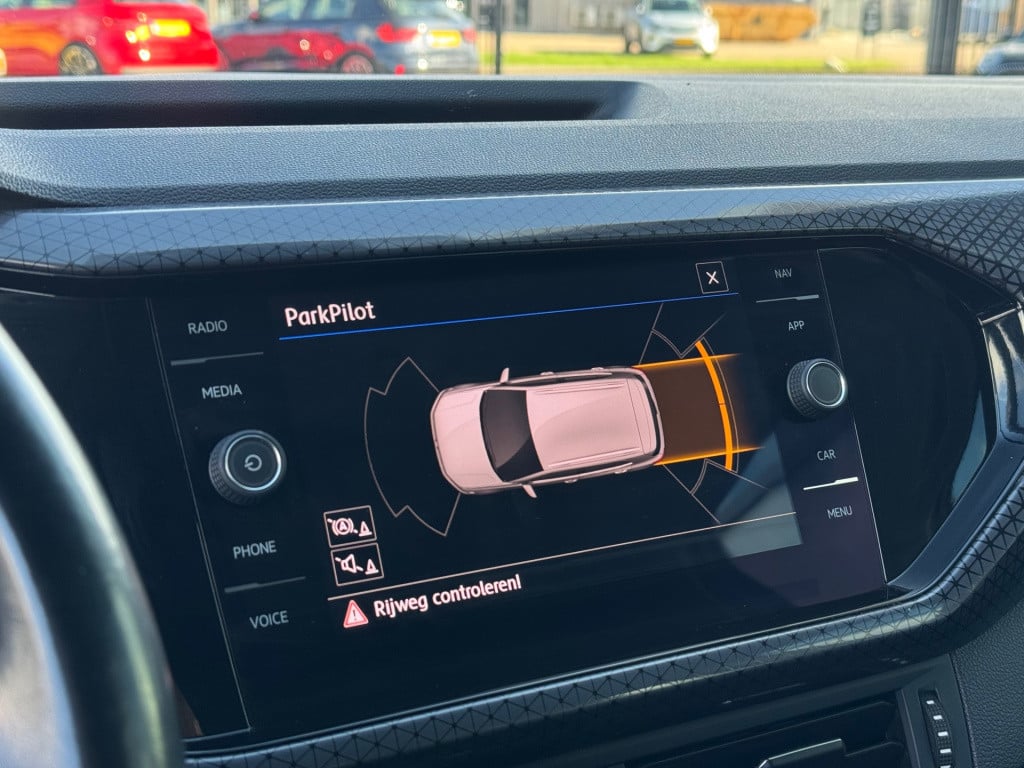 Volkswagen T-cross 1.0 tsi style * virtual cockpit * stoelverwarming * clim