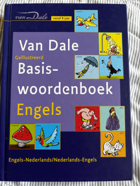 Van Dale basis woordenboek Engels