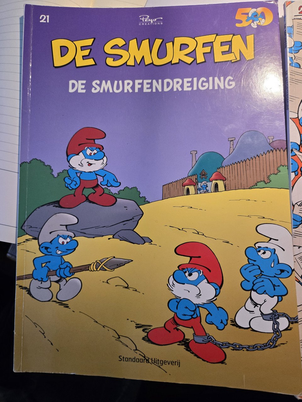 2 x stripalbum De Smurfen nr. 21 + 23 zeer nette staat