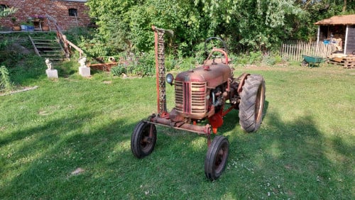 Farmall Cub 1960
