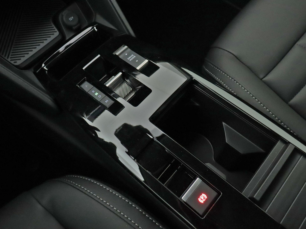 Citroen C4 hybrid 136 pk automaat max | private lease 36 mnd 10.000 p.j. €4