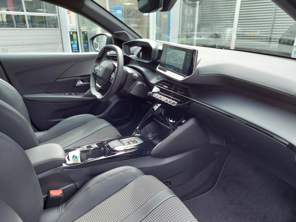 Peugeot 208 ev gt 50kwh 136 automaat 3-fase clima/nav/cam