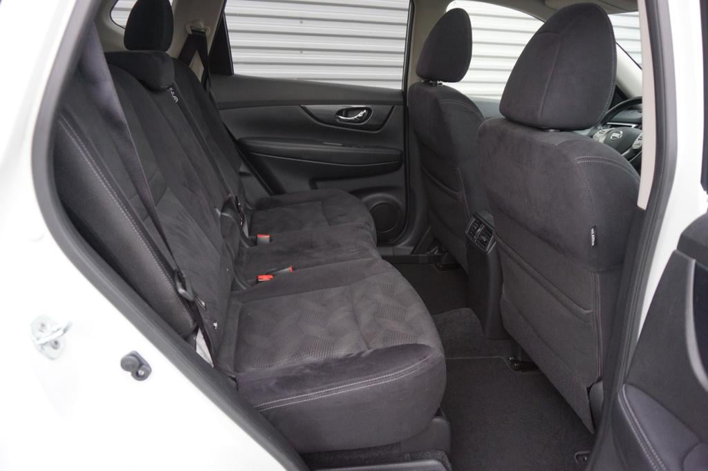 Nissan X-Trail 1.6 dig-t connect edition 1e eigenaar - climate / navi / cru