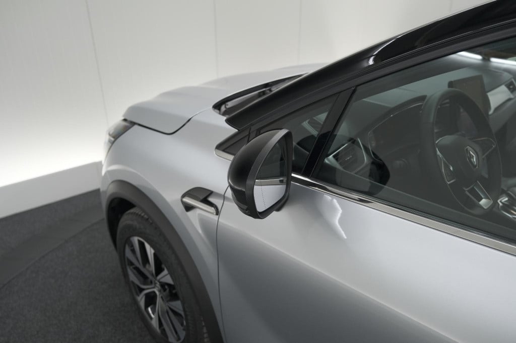 Renault Captur mild hybrid 140 edc techno | camera | 9.3 inch scherm | appl