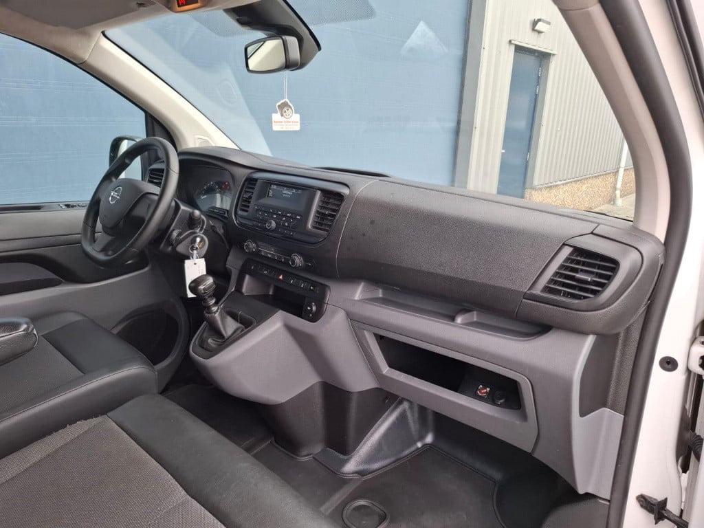 Opel Vivaro 1.5 cdti l2h1 edition l3h1 / airco / cruise controle / 3 zits /