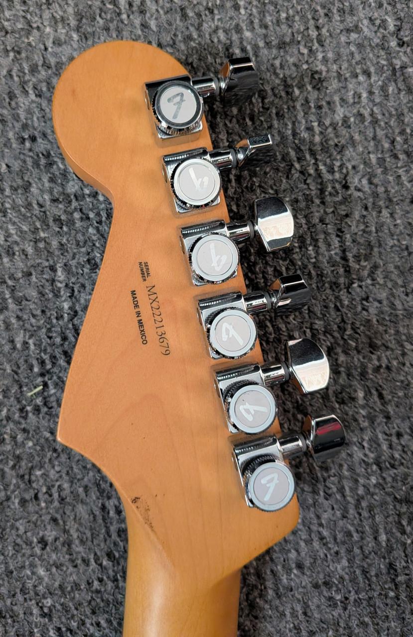 Fender Player Plus Stratocaster HSS