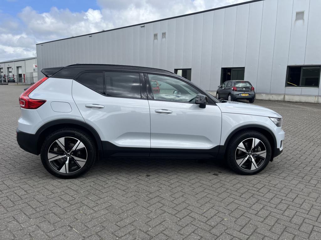 Volvo XC40 1.5 t4 recharge r-design 210 pk panorama