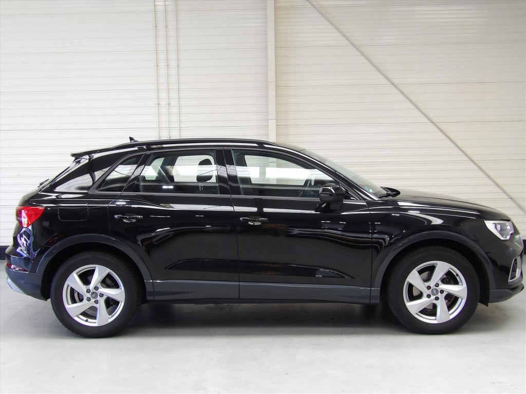 Audi Q3 35 tfsi 150pk s tronic advanced exterieur
