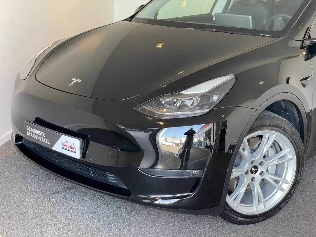 Tesla Model Y long range awd 75 kwh