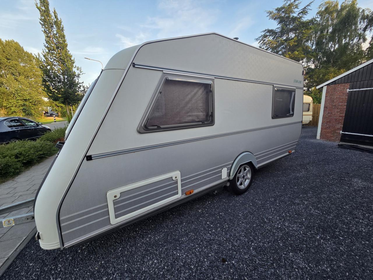 Kip starline 44tz met truma mover en voortent