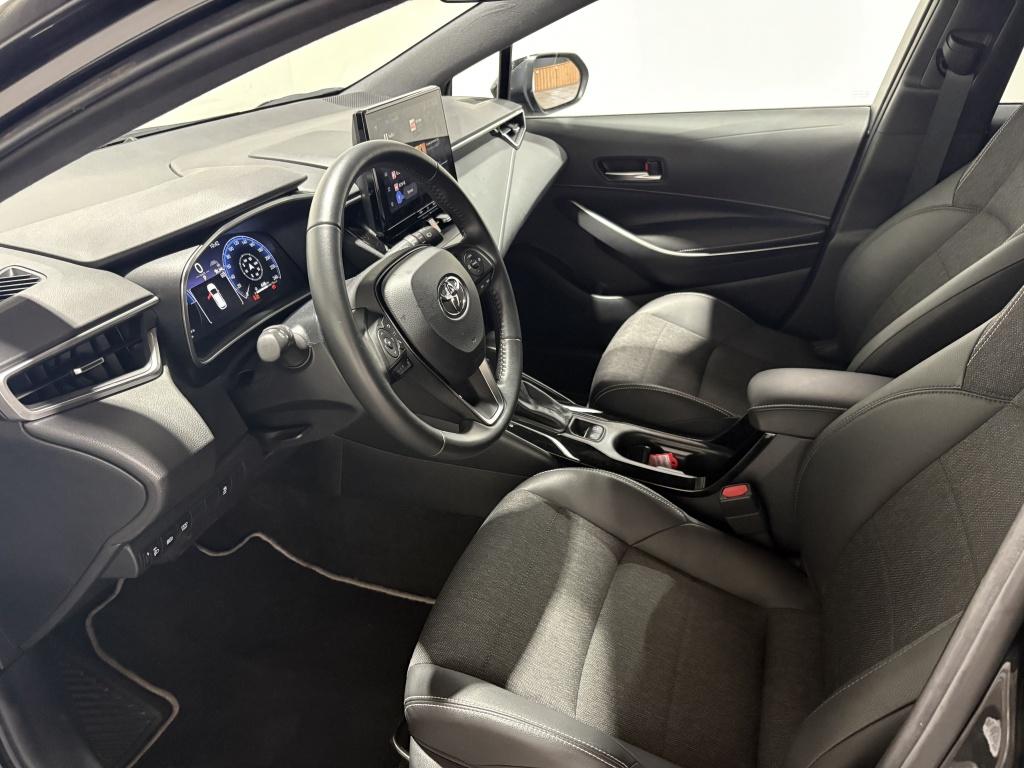 Toyota Corolla Touring Sports hybrid 140 dynamic