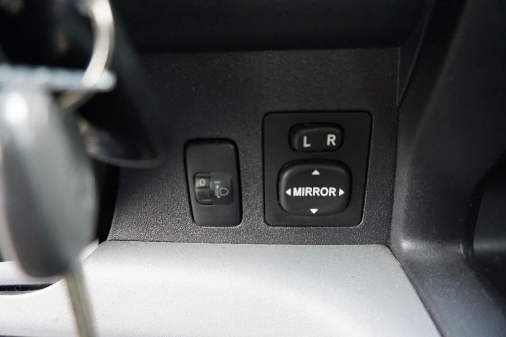 Daihatsu Sirion 2 1.3-16v prestige airco / elektr. ramen / nap