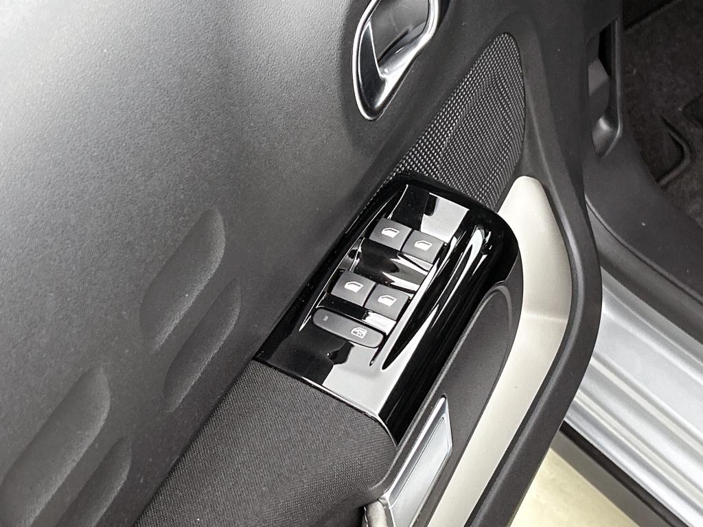 Citroen C3 110 pk automaat shine | rijklaar | camera | navigatie | apple ca