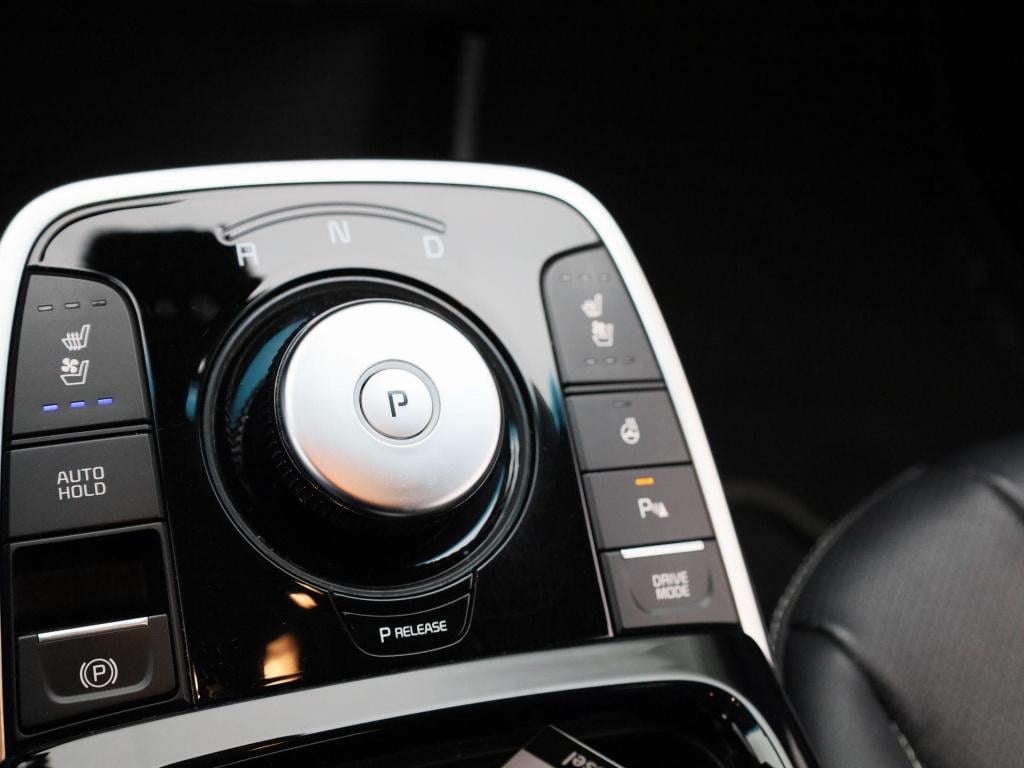 Kia E-niro executiveline 64 kwh | automaat | apple carplay / android auto |